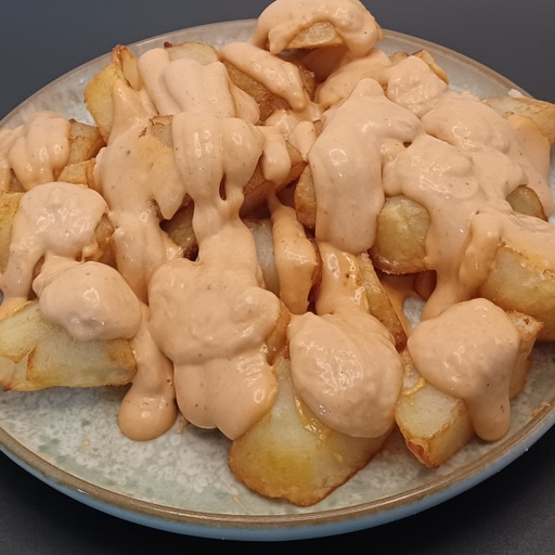 Patatas bravas  "Flambea"